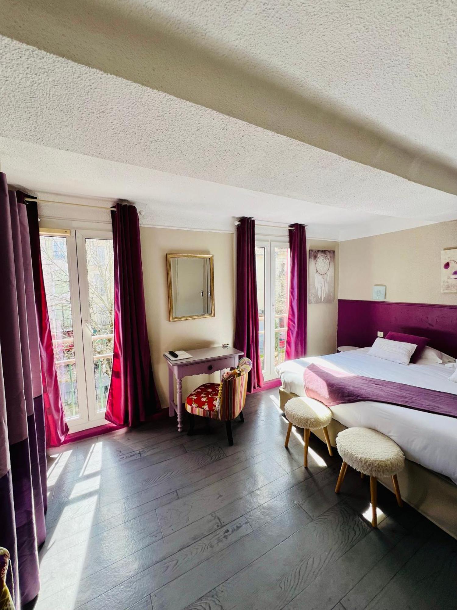 Le Grand Hotel Forcalquier Exterior foto